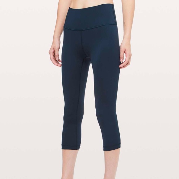 Lululemon Wunder Under Crop (Hi-Rise) *Full-On Luxtreme 21" True Navy - Picture 2 of 10